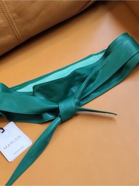 Vera Pelle Emerald Green Leather Waist Tie Belt
